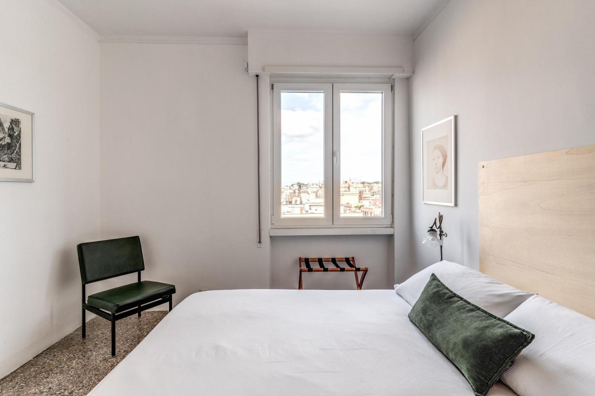 Amazing Piramide Metro Station Apartment *