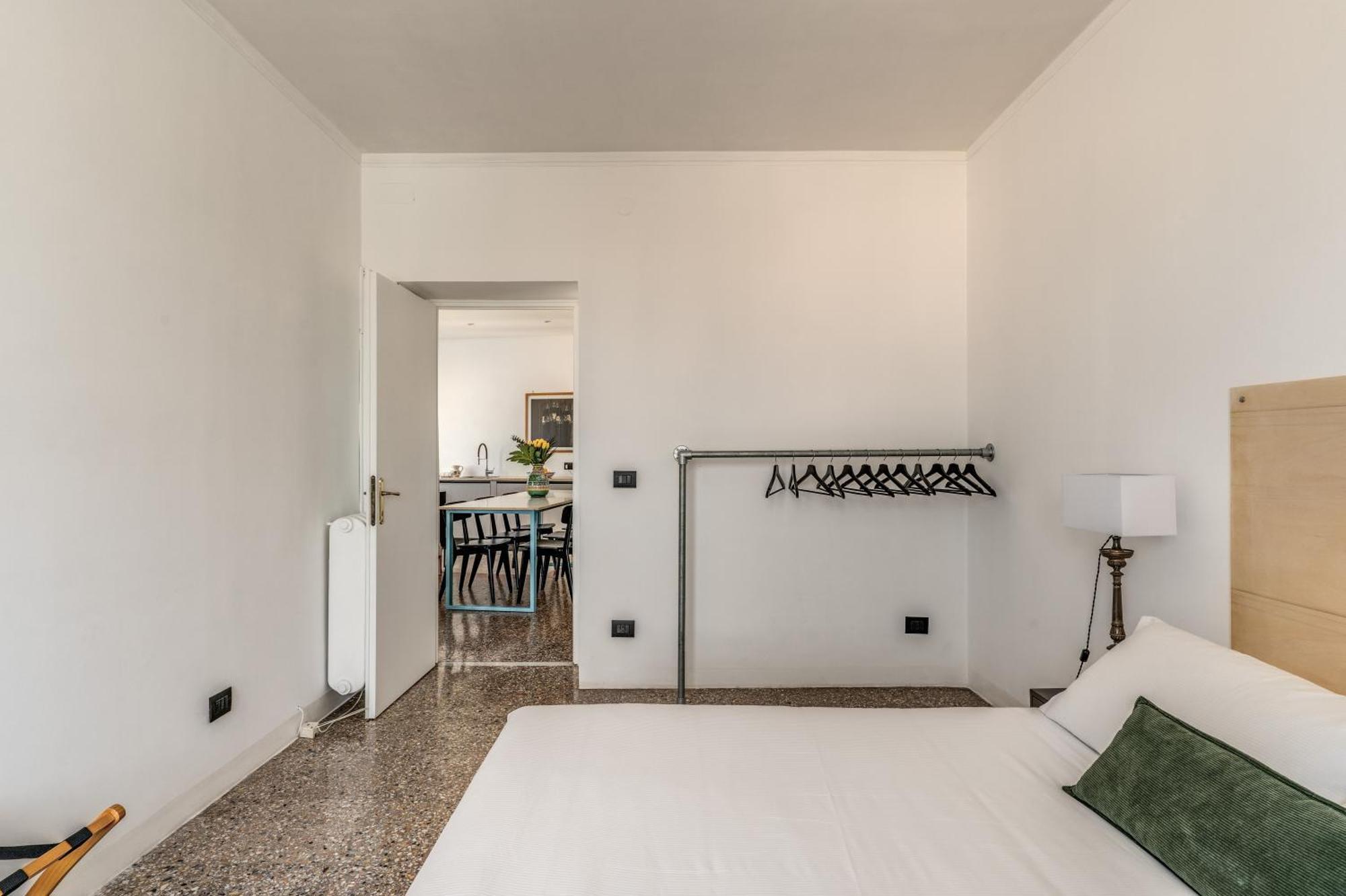 Amazing Piramide Metro Station Apartment *