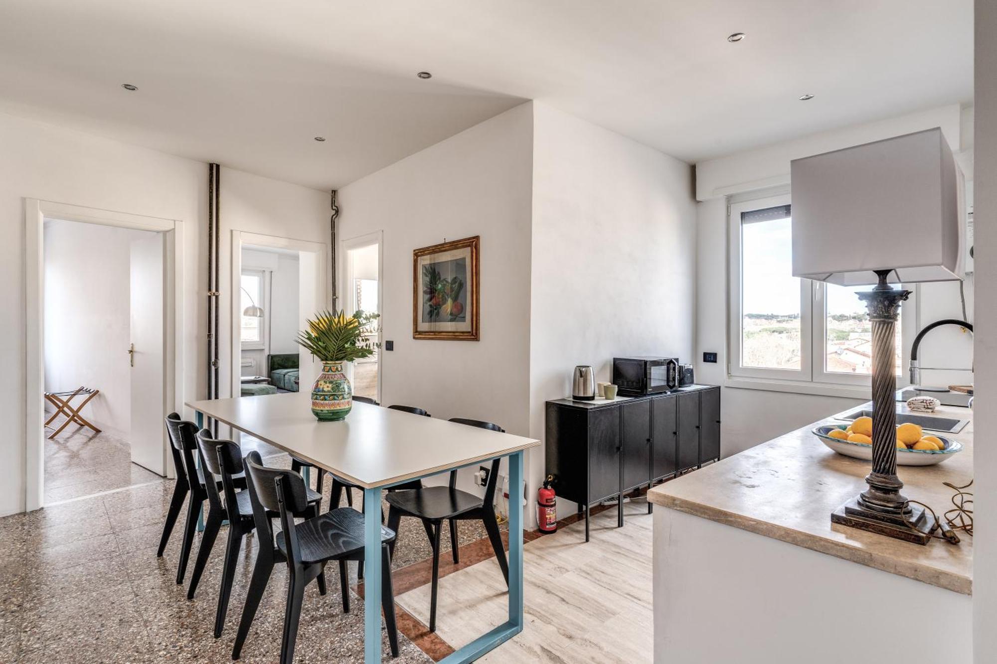 Apartment Amazing Piramide Metro Station Rome